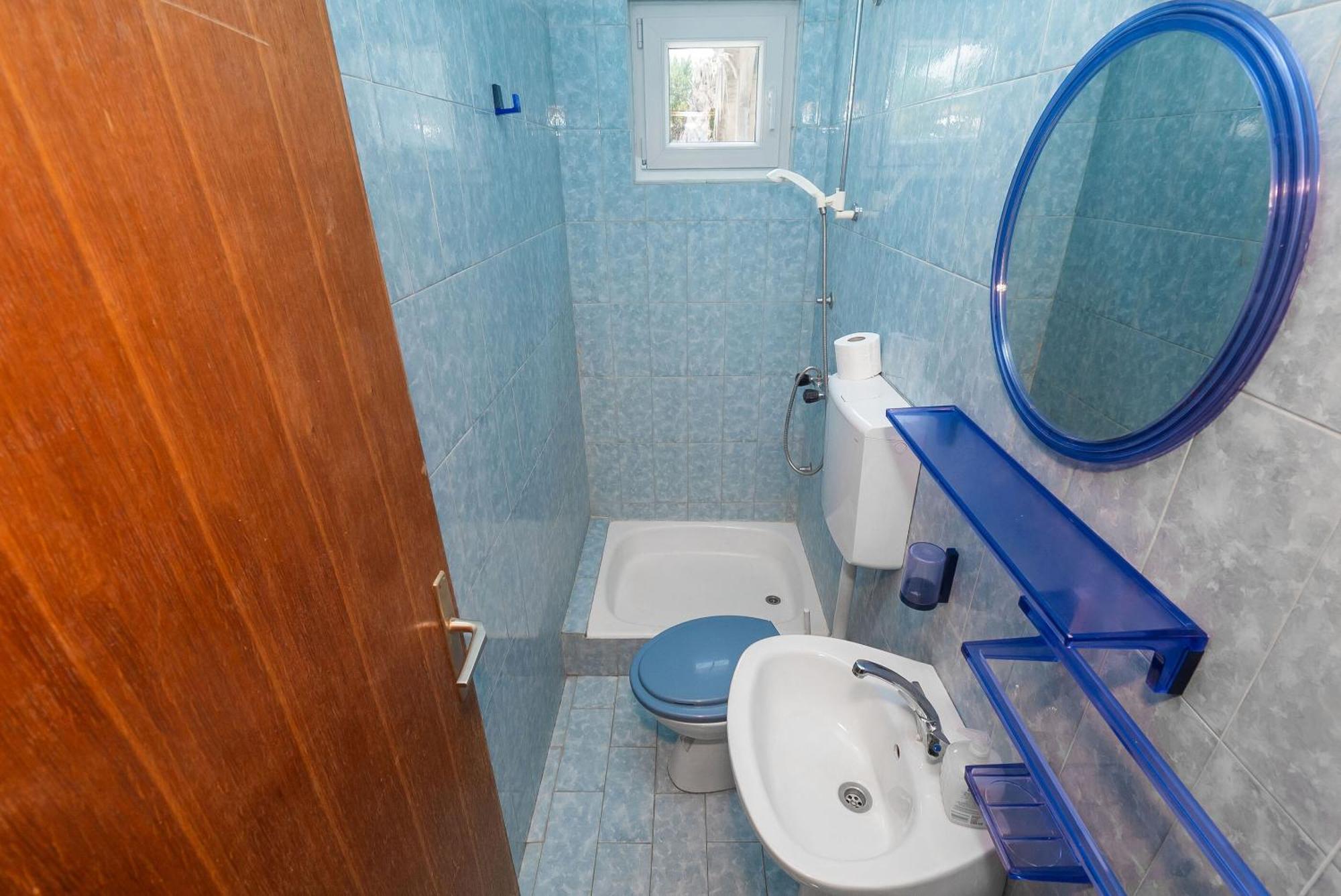 Apartment Ljuba Primosten Ngoại thất bức ảnh