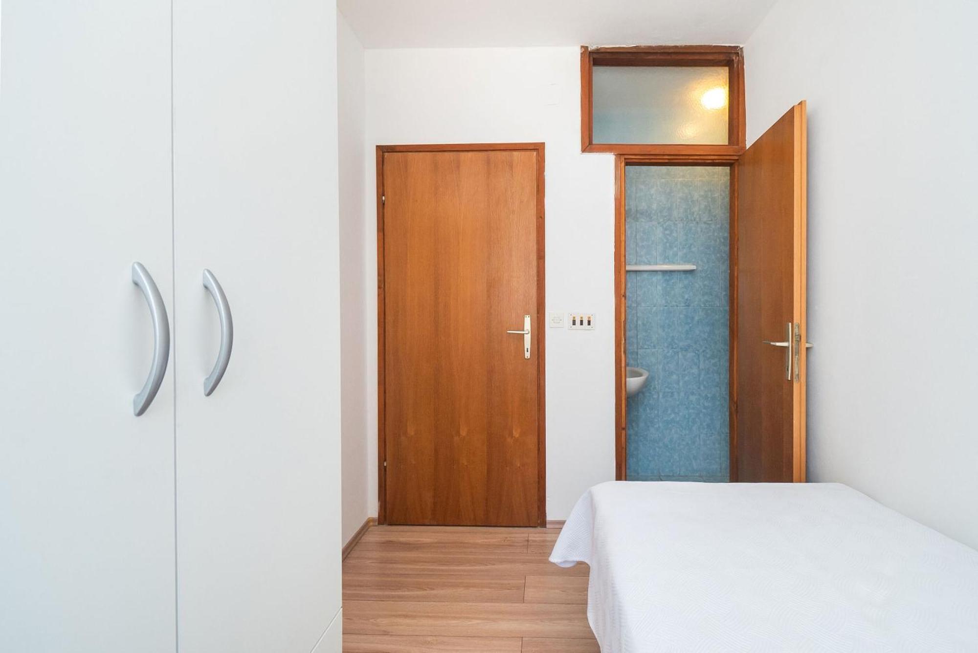Apartment Ljuba Primosten Ngoại thất bức ảnh