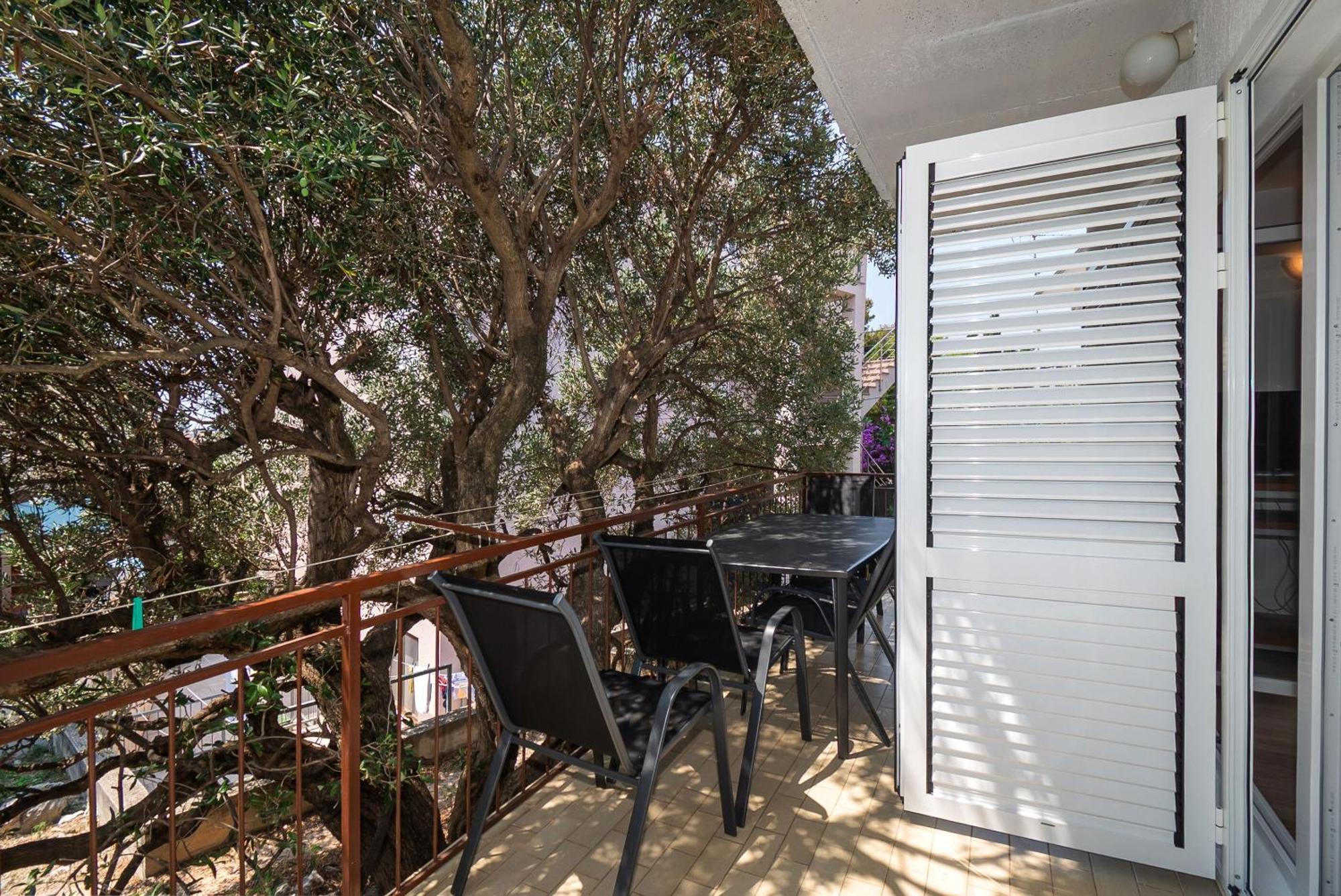 Apartment Ljuba Primosten Ngoại thất bức ảnh